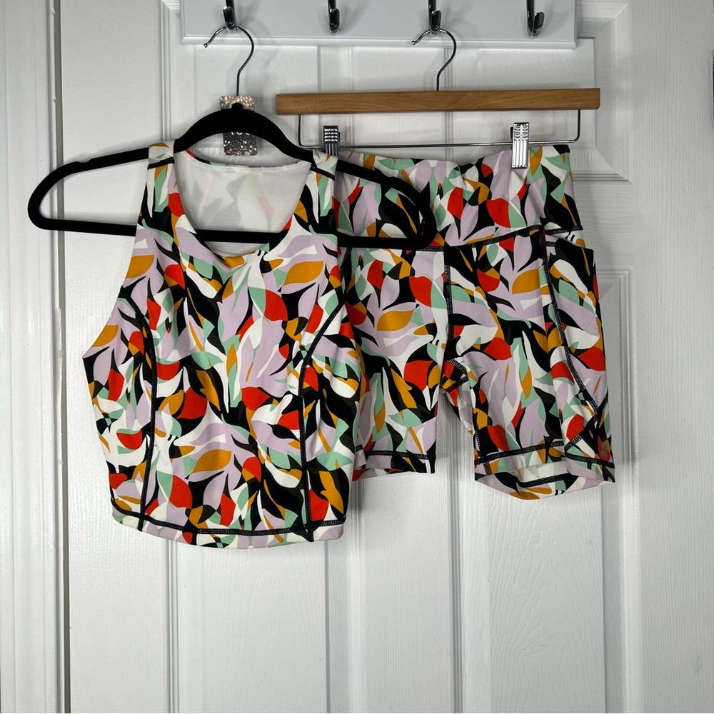 Sz XS Sweaty Betty Power Biker Shorts and Top Set NWT $126 MSRP - Picture 8 of 16